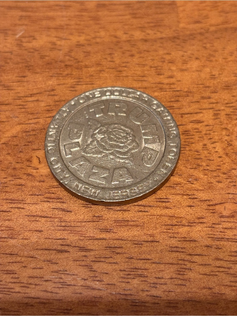 Vintage Trump Plaza CASINO $1 Gaming Token Coin Chip Atlantic City